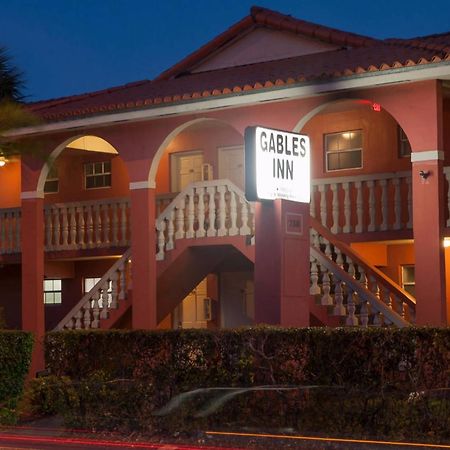 كورال غابلز Gables Inn المظهر الخارجي الصورة