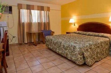كورال غابلز Gables Inn الغرفة الصورة